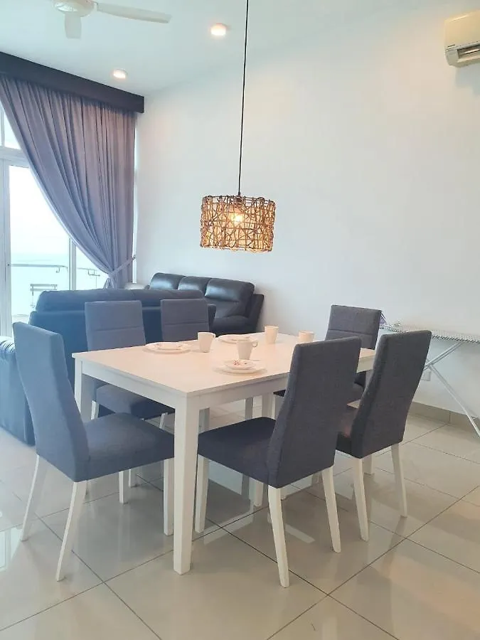 Seaview Condo 10Pax #10Minqueensbay #15Minspice Bayan Lepas 0*,