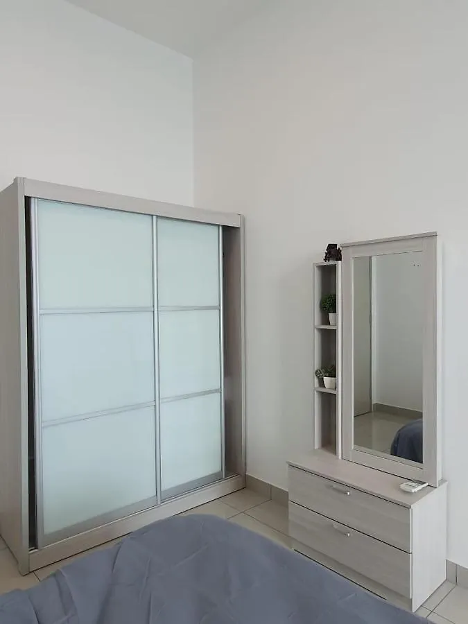 Seaview Condo 10Pax #10Minqueensbay #15Minspice Bayan Lepas Apartament