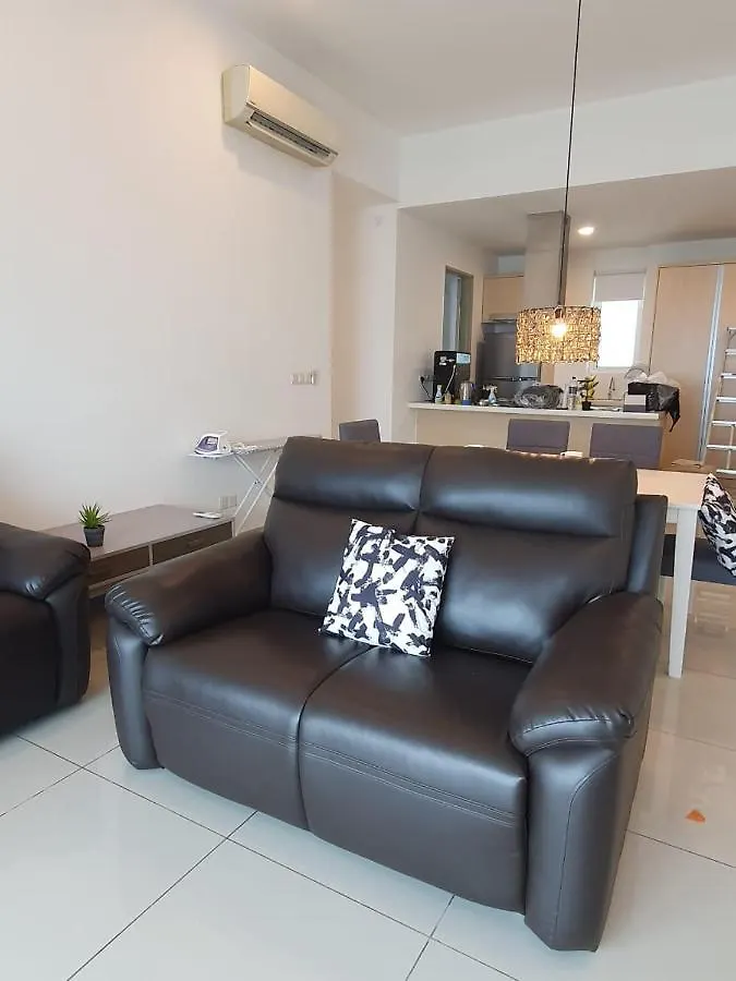 Seaview Condo 10Pax #10Minqueensbay #15Minspice Bayan Lepas Apartament